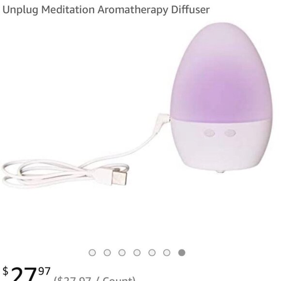 Essential Oils Colour-changing Room  Diffuser & 3 Brand New Essential Oils - Picture 9 of 9